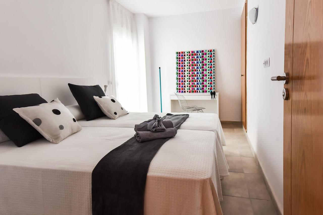 Sal Mar Suites Santa Eulària des Riu Kültér fotó